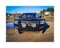 AFN | PARA-CHOQUE DIANTEIRO COM BASE DE GUINCHO COM LUZES INTEGRADAS. VERSÃO ÁFRICA PARA TOYOTA LANDCRUISER J200 2008-2020