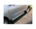 ESTRIBOS EN PLATAFORMA DE ALUMINIO. TIPO STD (EXTRA CABINA) PARA TOYOTA HILUX REVO 2016-