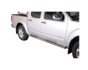 ESTRIBOS EN TUBO INOX Ø76MM, CON PISANTES PARA NISSAN NAVARA D40 2005-2015 (DOBLE CABINA; SÓLO 2010-)