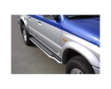 PASSOS DE PLATAFORMA COM TUBO DE AÇO INOXIDÁVEL Ø50MM PARA MAZDA B-2500 1999-2006 (SOMENTE 1999-2003; CABINE ÚNICA)